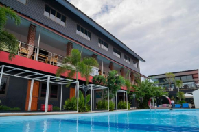 Гостиница P.U. Inn Resort  Пхра Накхон Си Аюттхайя